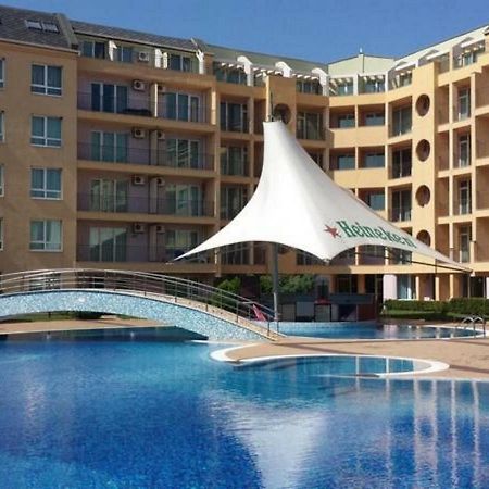 Pollo Resort Mikosta Apartments Pantai Sunny Luaran gambar