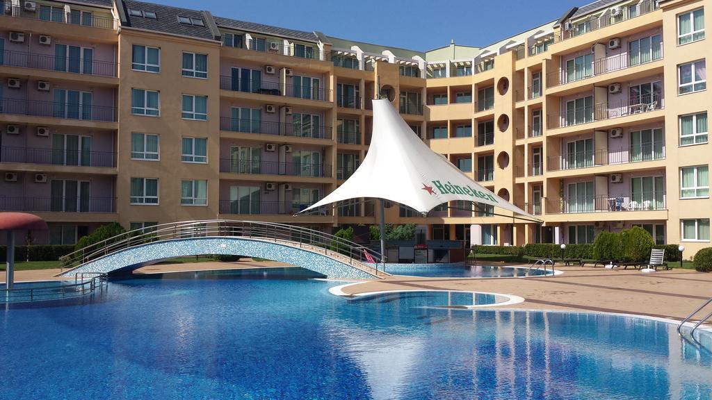 Pollo Resort Mikosta Apartments Pantai Sunny Luaran gambar