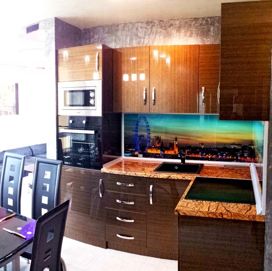 Pollo Resort Mikosta Apartments Pantai Sunny Luaran gambar