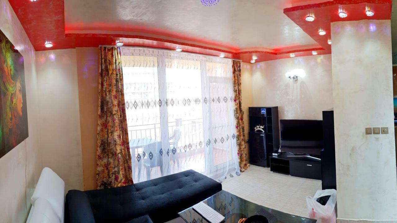 Pollo Resort Mikosta Apartments Pantai Sunny Luaran gambar